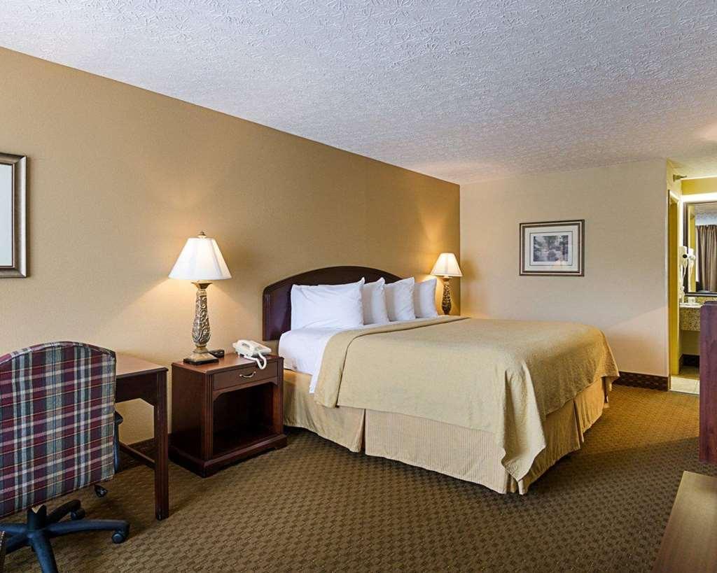 Quality Inn Льюисберг Номер фото