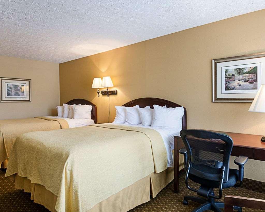 Quality Inn Льюисберг Номер фото