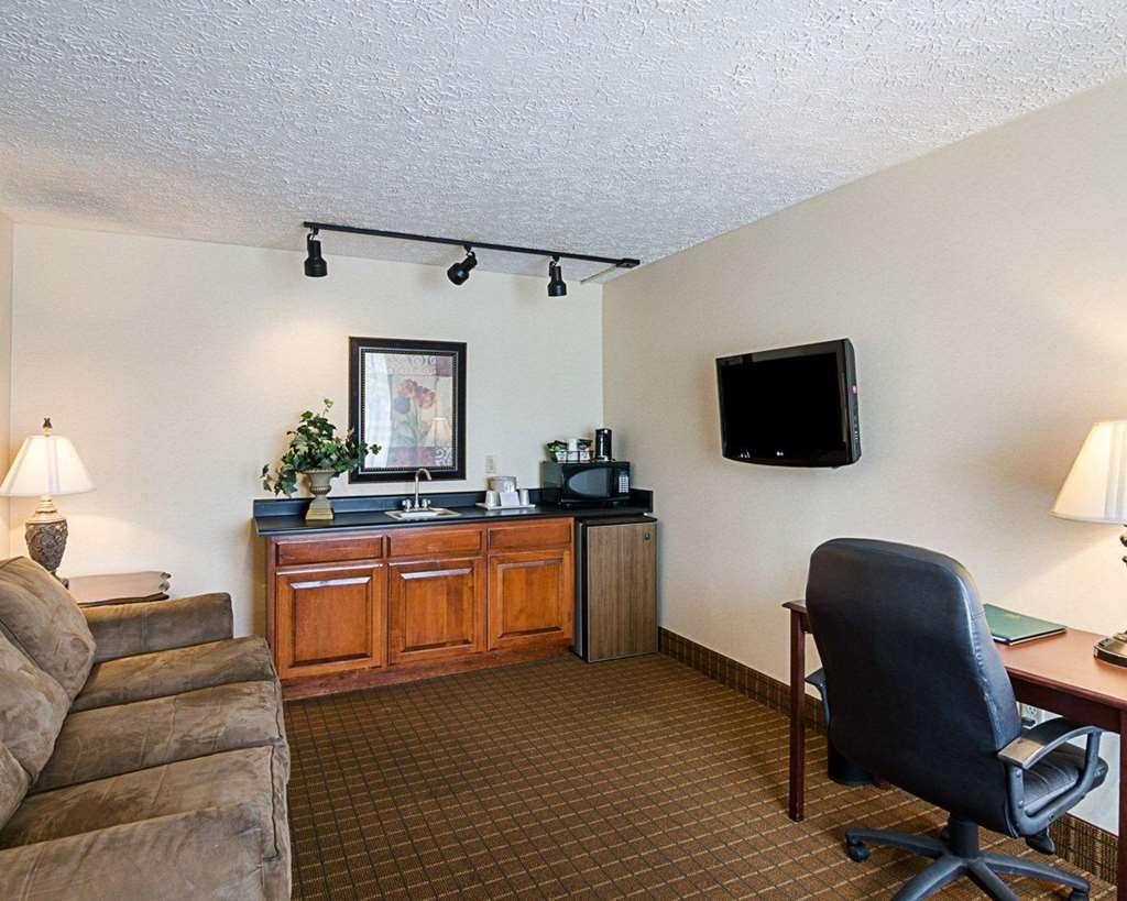 Quality Inn Льюисберг Номер фото