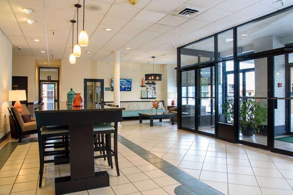 Quality Inn Льюисберг Интерьер фото